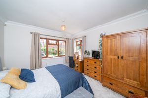 GROUND FLOOR BEDROOM 1- click for photo gallery